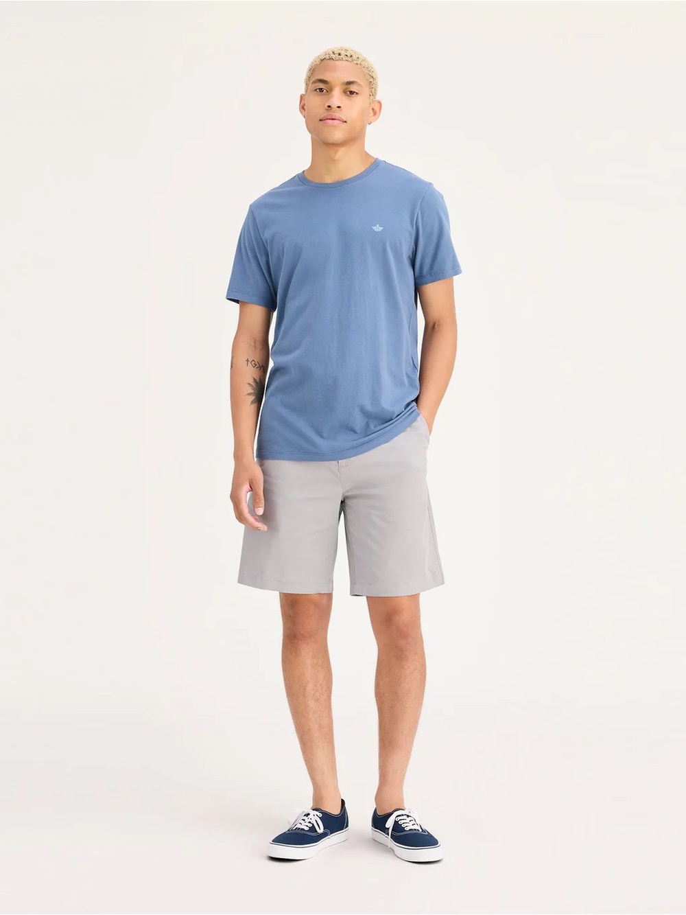 Dockers Ultimate Supreme Flex 9.5" Shorts in Gray